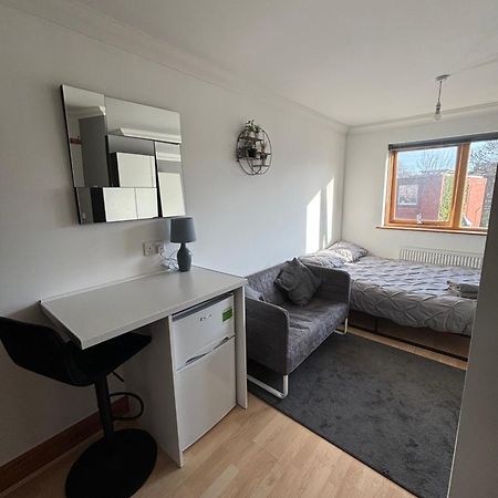 נורוויץ'' Stylish & Compact City Center Studio Apartment 7A מראה חיצוני תמונה