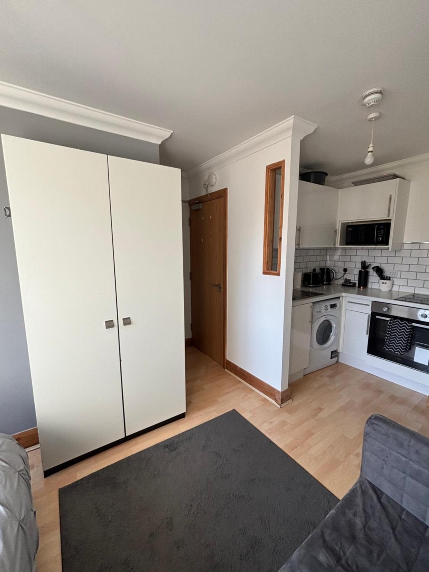 נורוויץ'' Stylish & Compact City Center Studio Apartment 7A מראה חיצוני תמונה