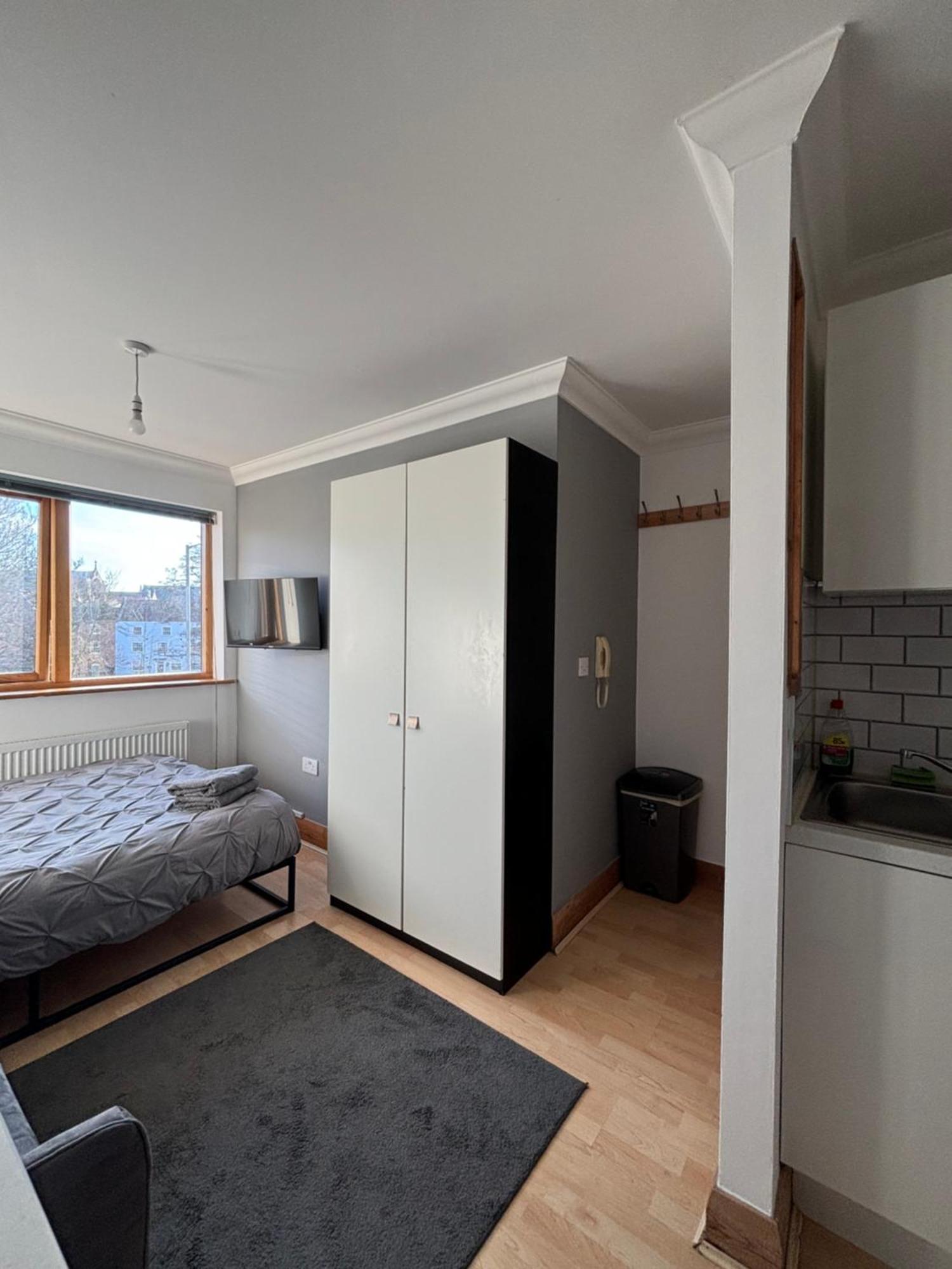 נורוויץ'' Stylish & Compact City Center Studio Apartment 7A מראה חיצוני תמונה